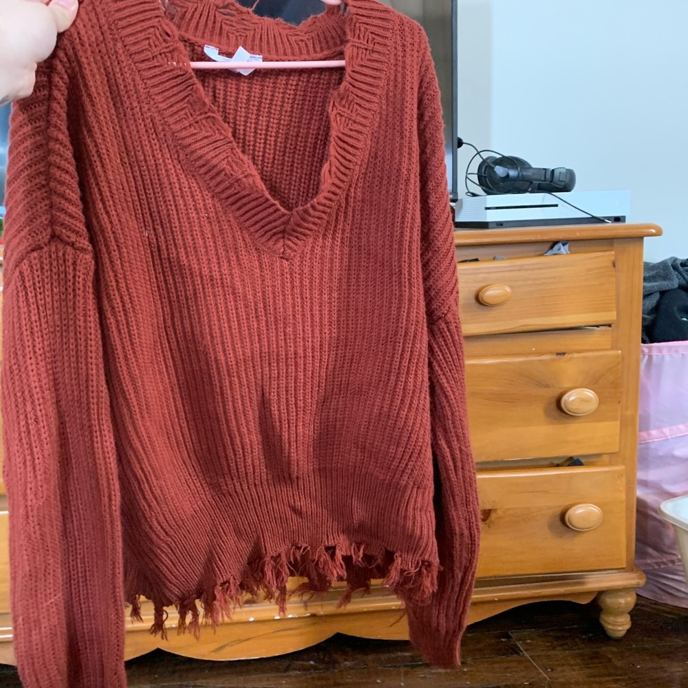 Ripped long sleeve